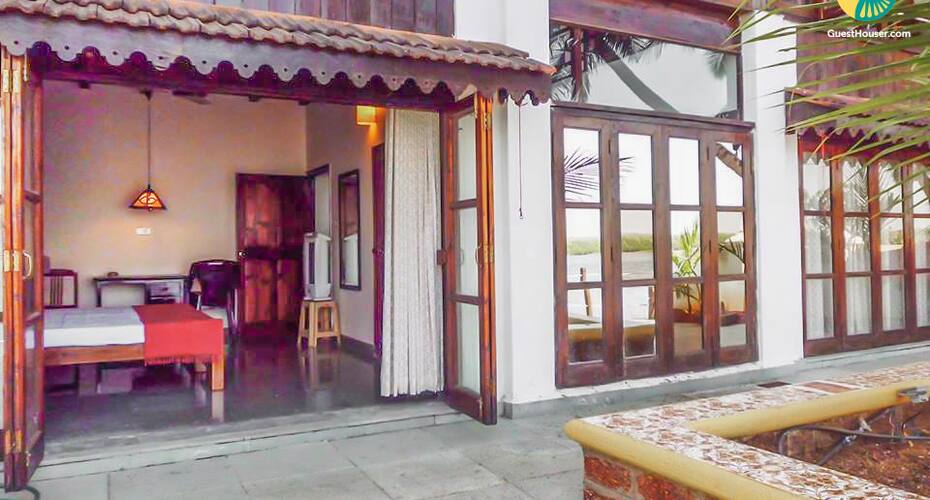 4-bedroom riverside villa, perfect for families, Goa 3