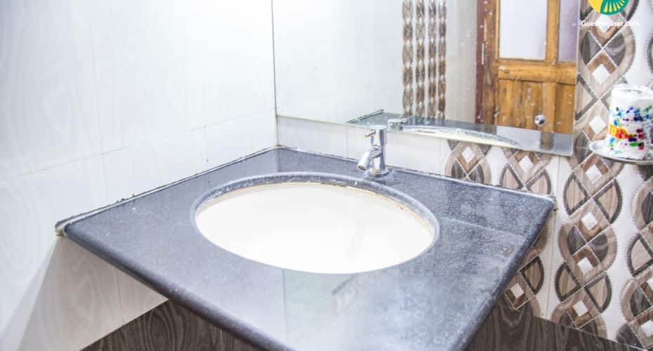 Private Room In A Lavish Villa Ideal For A Couple, Close To Muthappa Temple, Coorg 3