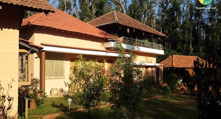 Pet-friendly Stay With A Sprawling Lawn, Coorg 1
