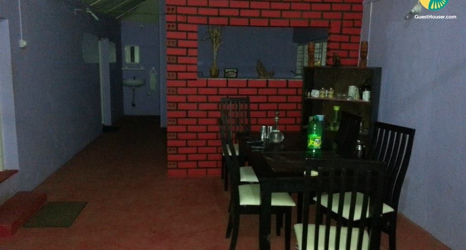 Cheerful Homestay With Well-furnished Rooms, Close To Moideen Juma Masjid, Coorg 3