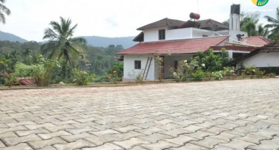 Old-fashioned Homestay For Those On A Road Trip, Coorg 1