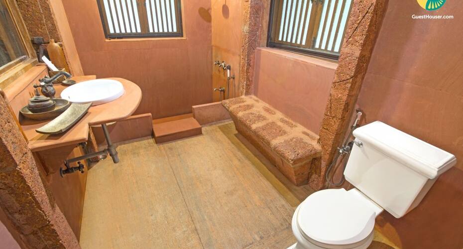 Housr Luxury Portuguese Villa, Goa 3