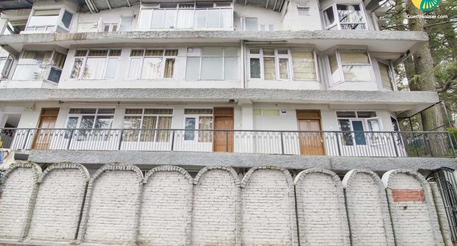 Well-furnished 2-BR stay for a family vacation, Shimla 2
