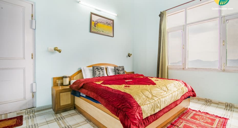 Restful abode for friends or a nuclear family, 2 km from Shoghi, Shimla 2