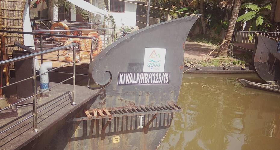 Grandma Houseboat 1, Alleppey 1