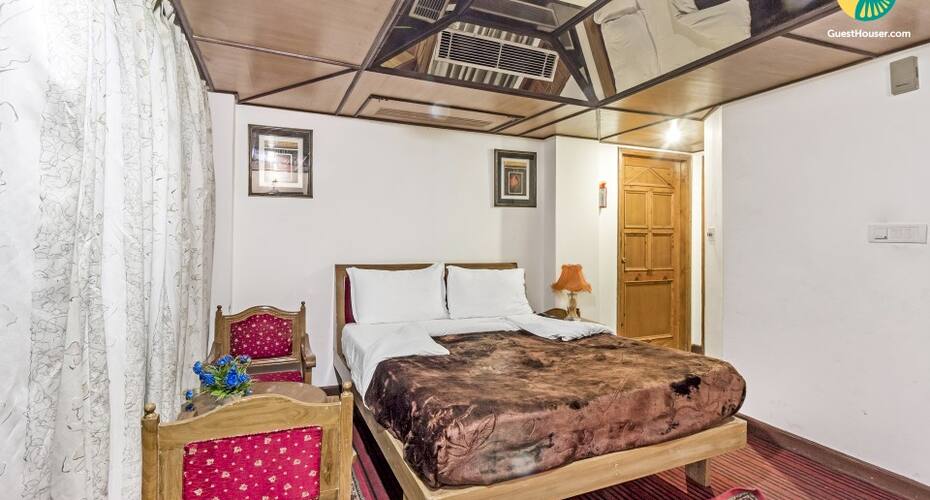 Tastefully done abode with a spectacular view, Shimla 4