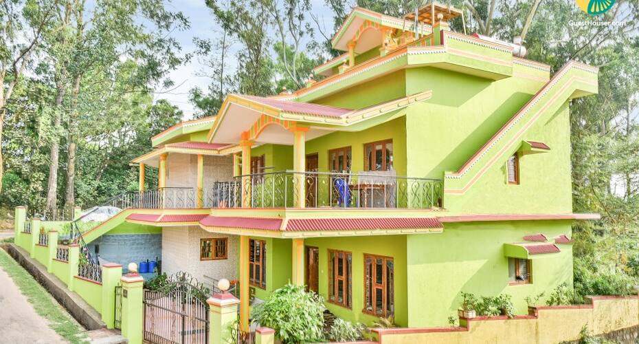 2-bedded stay for 4, 750 m from Raja's Seat, Madikeri 4