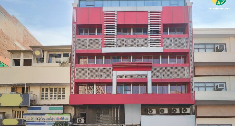 Centrally located boutique room for friends, Jaipur 1