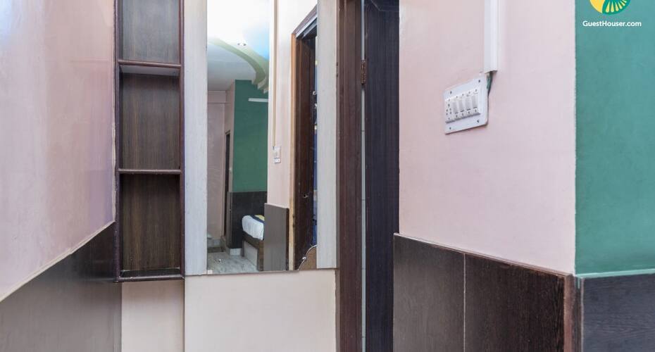 2-bedded cosy family room for a summer vacation, Jaipur 3