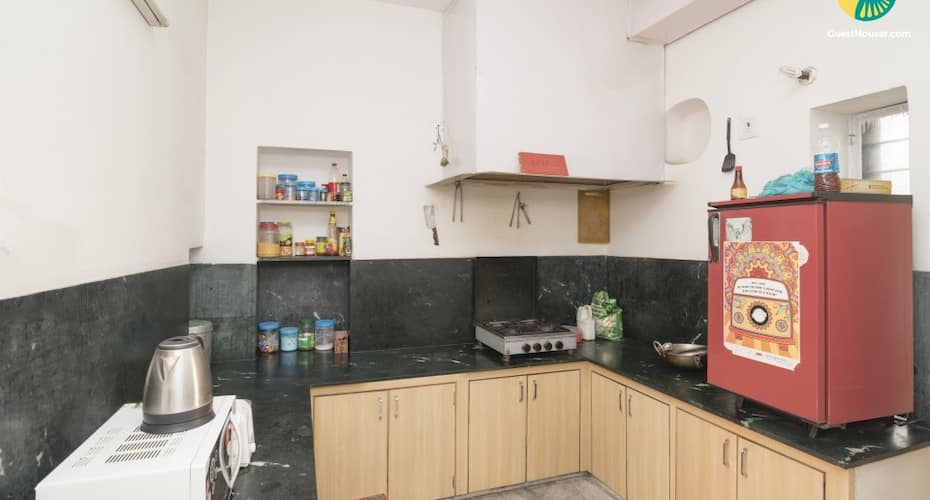 Cheery accommodation for 3, near Railway Station, Jaipur 2