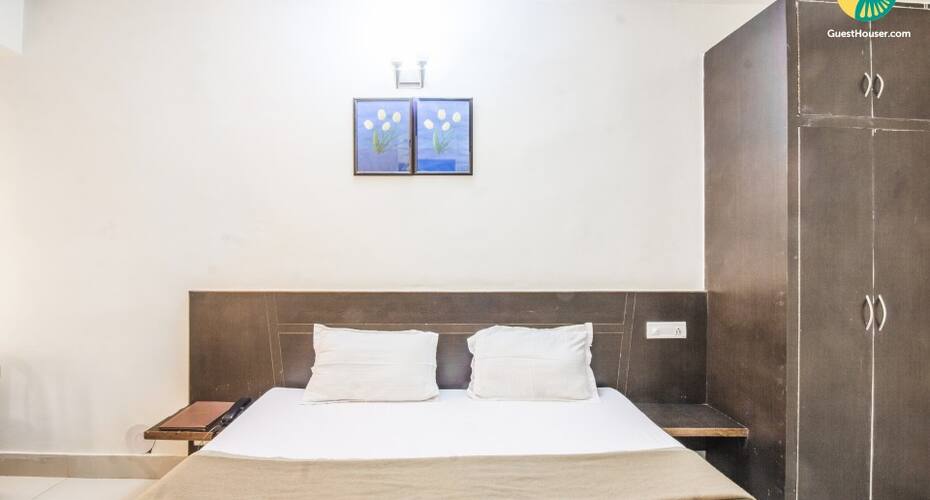 Comfy stay for three, close to Dalai Lama Temple, Dharamshala 4