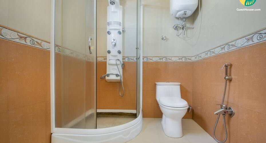 Restful abode for a couple, 500 m from St. Stephen's Church, Ooty 2