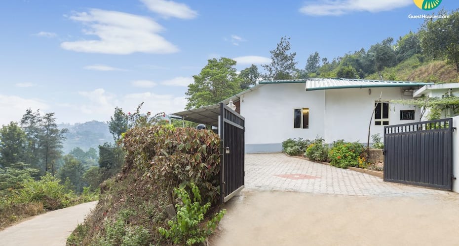 Idyllic retreat nestled in greenery, 2.8 km from Madikeri Fort, Madikeri 1