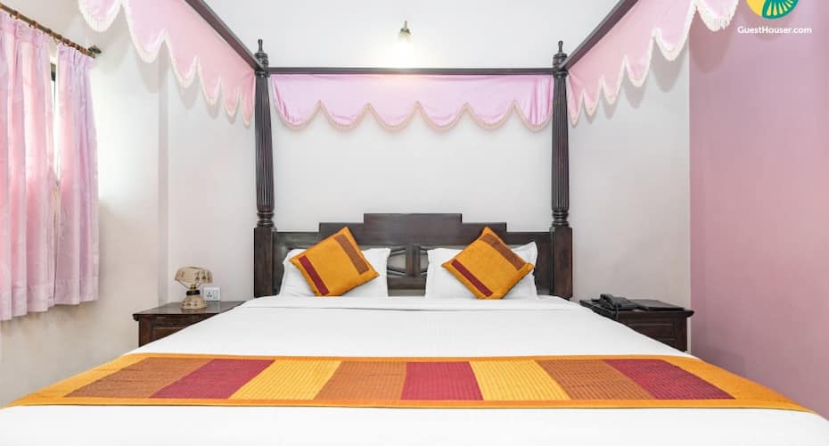Private room for a peaceful vacation, 500 m from Orbit Mall, Jaipur 2