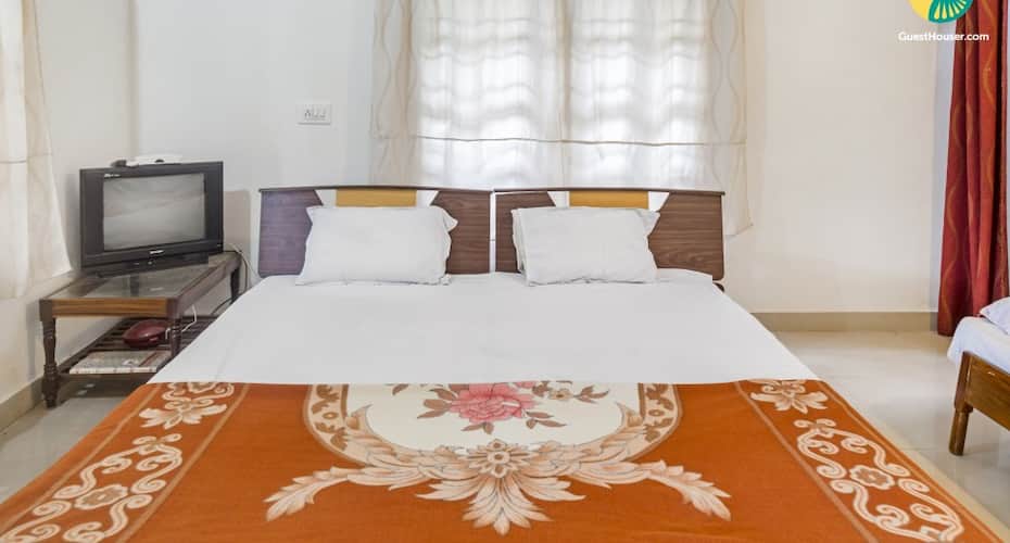 Comfy room for 3, ideal for those seeking serenity, Madikeri 2