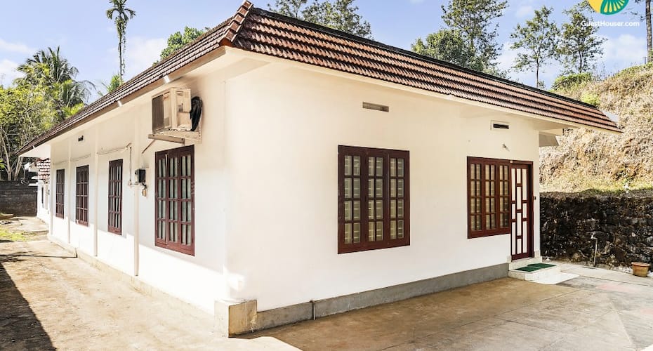 Isolated cottage for a de-stressing family vacation, Wayanad 1