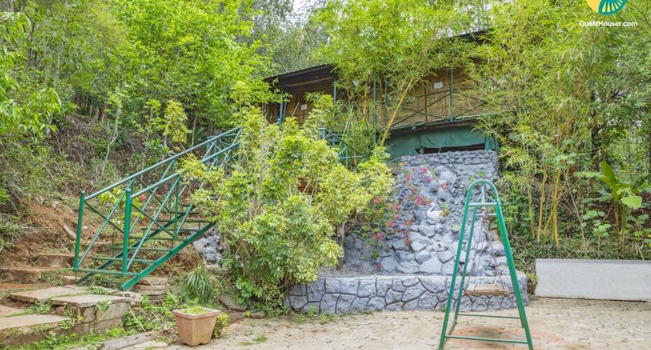 Traditional cottage, nestled in the peaceful Baba Budangiri range, Chikmaglur 1