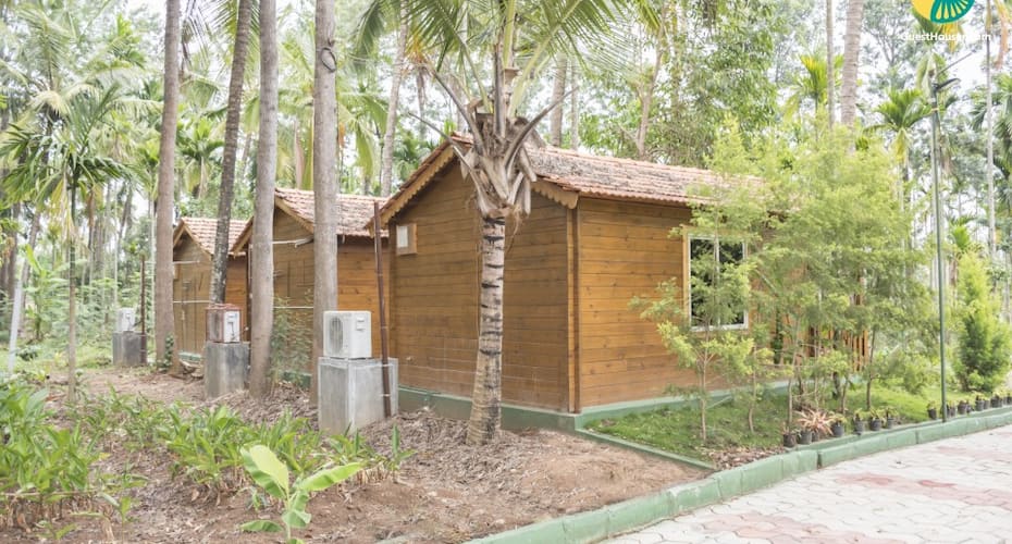 Stucco-roofed Homestay Ideal For Those On A Relaxing Weekend, Coorg 3