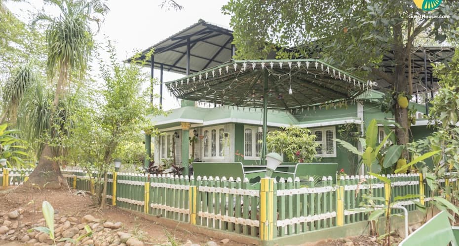 Stucco-roofed Homestay Ideal For Those On A Relaxing Weekend, Coorg 4