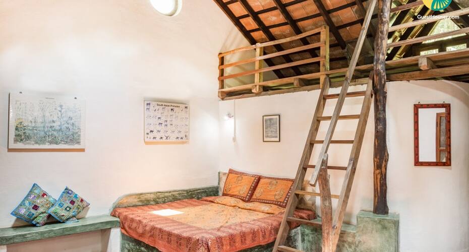Rustic cottage for a group of trekkers, Coorg 4