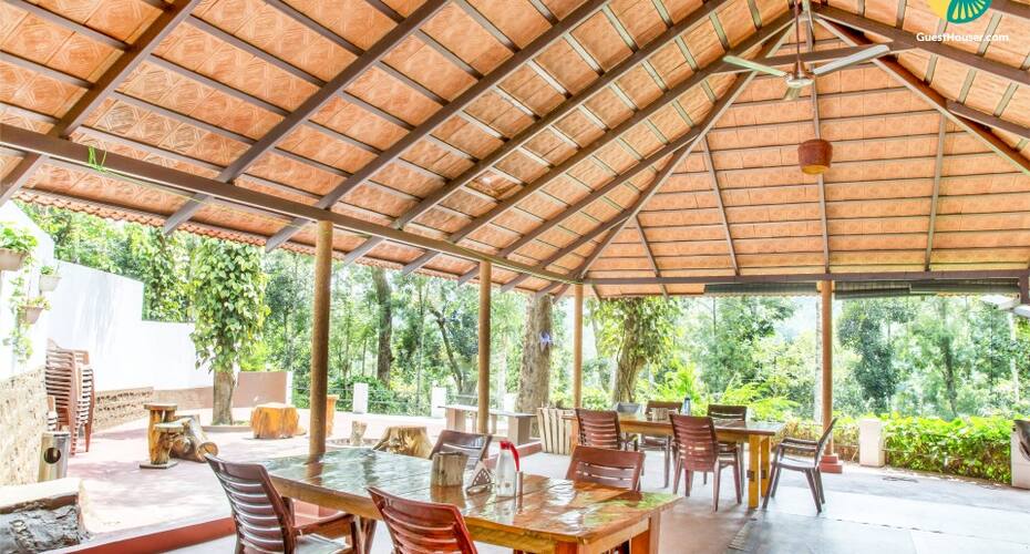 Eco-friendly abode with a beautiful lawn, Chikmaglur 3