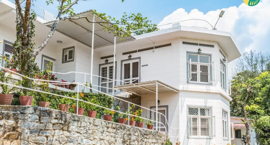 Peaceful 6-BR homestay with a spectacular view, Madikeri 1