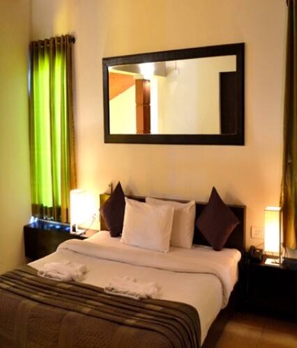 Chic cottage ideal for spending time with friends, Coorg 3