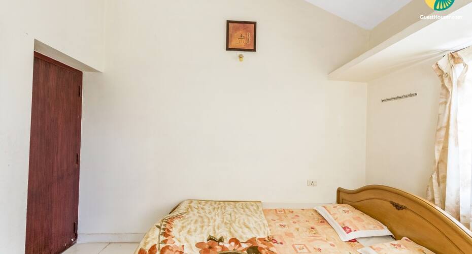 Well-appointed boutique stay, fronted by tea gardens, Ooty 2