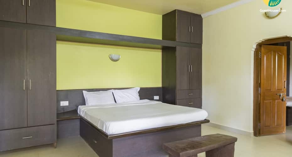 Comfy room nestled amidst lush foliage, Madikeri 2