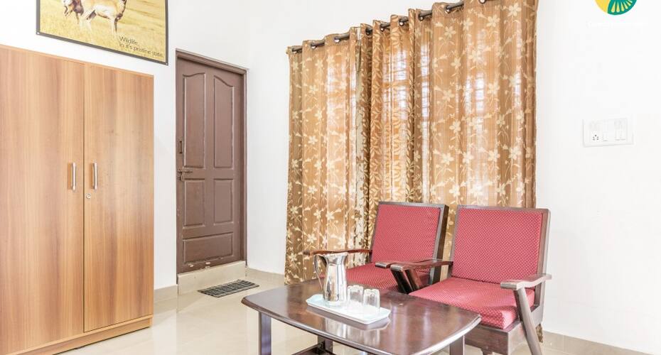 Refreshing retreat for three with a hilly view, Madikeri 3