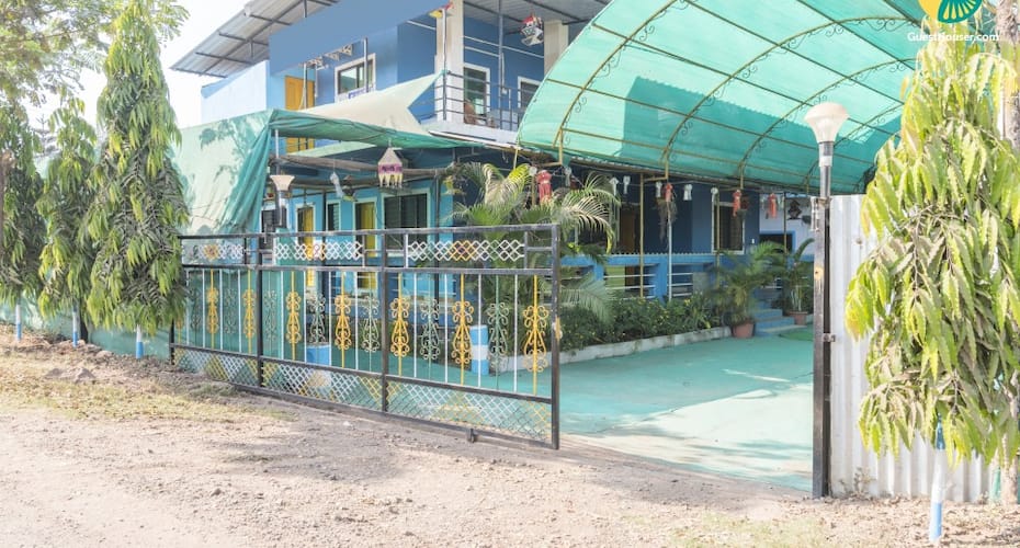 An idyllic stay with a pool, close to Nagaon Beach, Alibaug 1