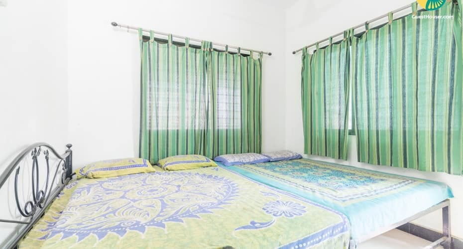 Restful retreat for five, 1,5 km from Nagaon Beach, Alibaug 3