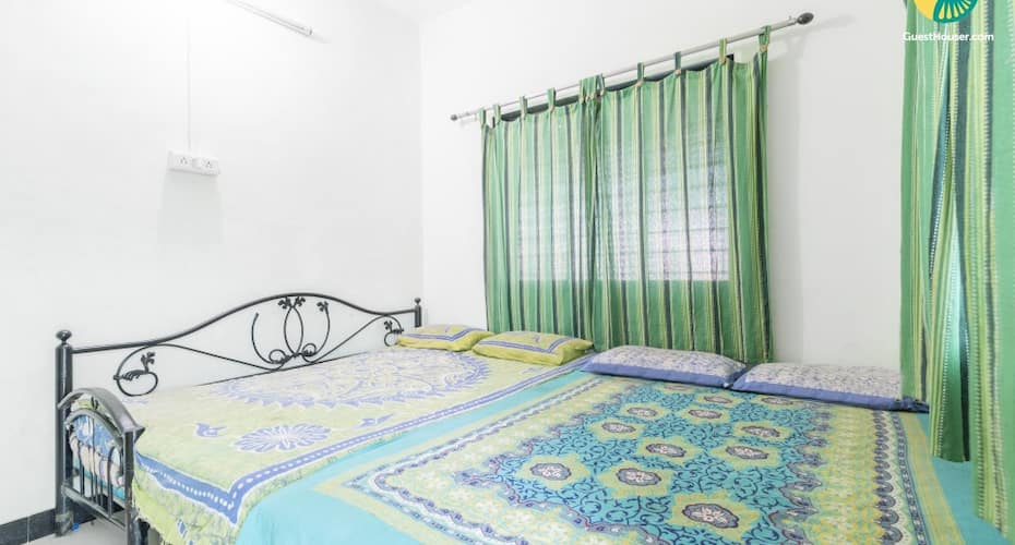 Restful retreat for five, 1,5 km from Nagaon Beach, Alibaug 4