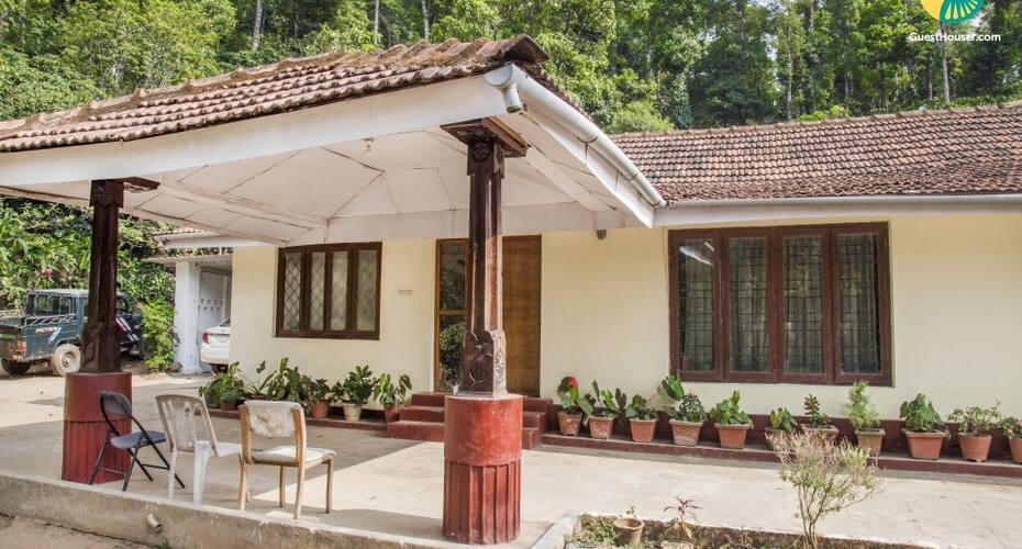 Comfy 2-br Homestay For Nature Lovers, 2.7 Km From Madikeri Fort, Madikeri 4