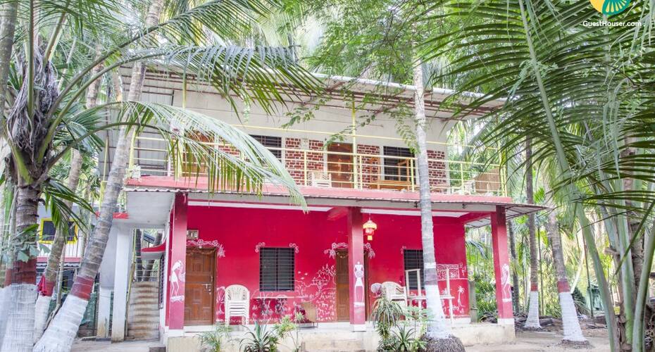 4-BR cottage for a recreational holiday, 550 m from Nagaon beach, Alibaug 1
