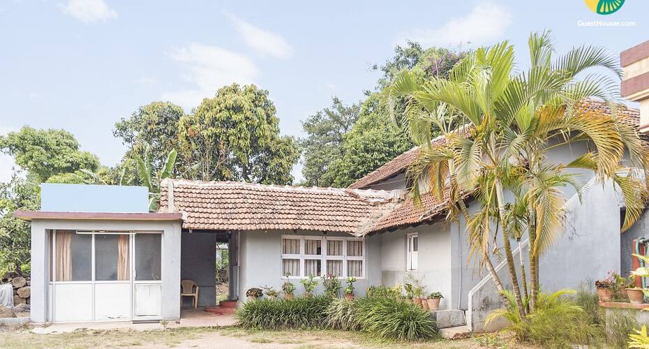4-BR cottage for a group stay, 1.1 km from Madikeri Fort, Madikeri 1