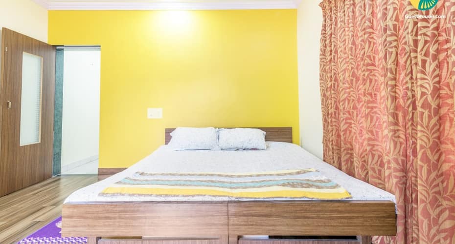 Vibrantly done stay for three, 750 m from Kihim Beach, Alibaug 2