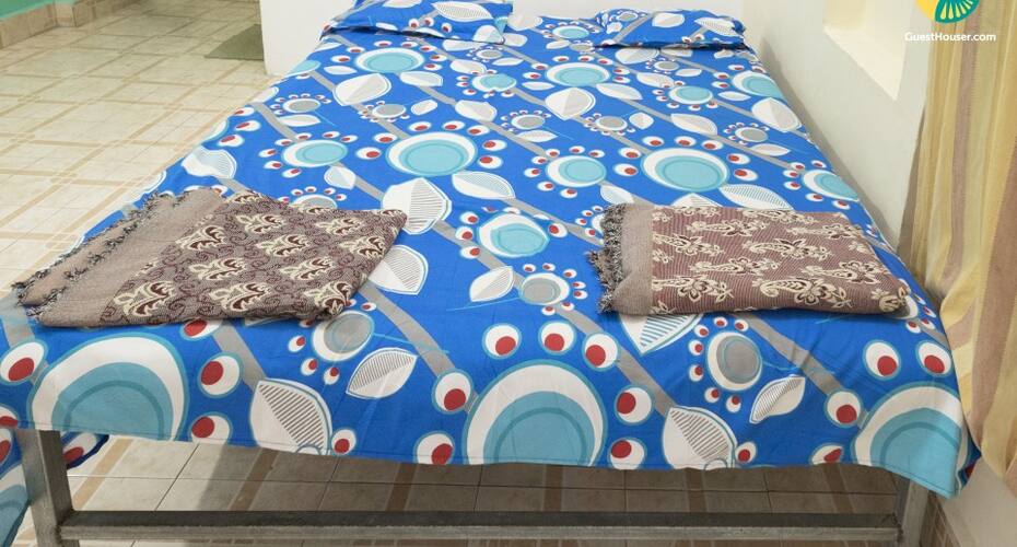 7-BR homestay near Varsoli Beach, ideal for group getaway, Alibaug 2