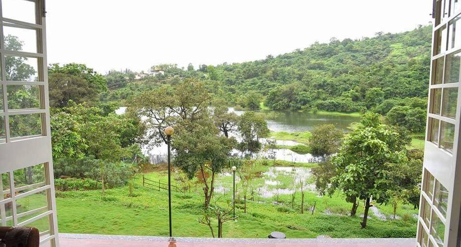 Dream villa with breathtaking Vire, Lonavala 4