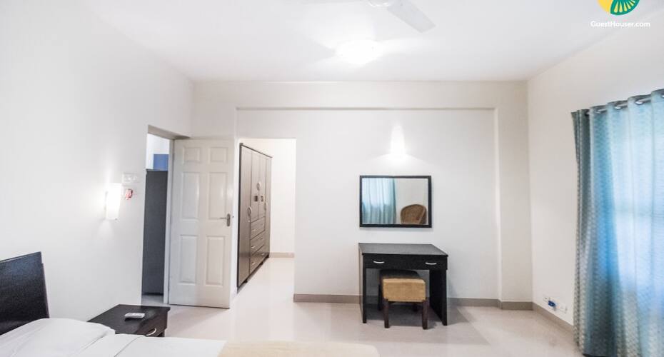 Pleasant 1 BHK apartment with a swimming pool, Goa 3