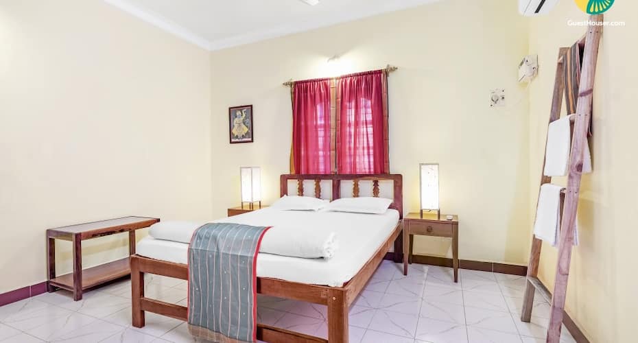Opulent stay for a couple, nestled amidst lush greenery, Goa 3