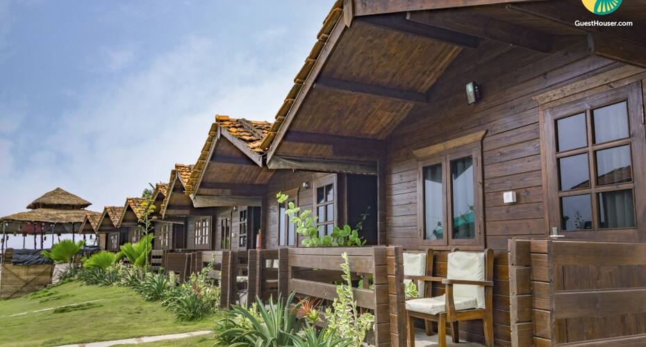 Garden facing deluxe wooden homes, Goa 1
