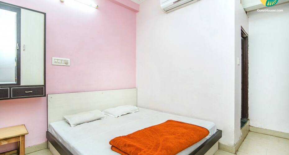 Cosy room for a reposeful stay, Jaipur 3