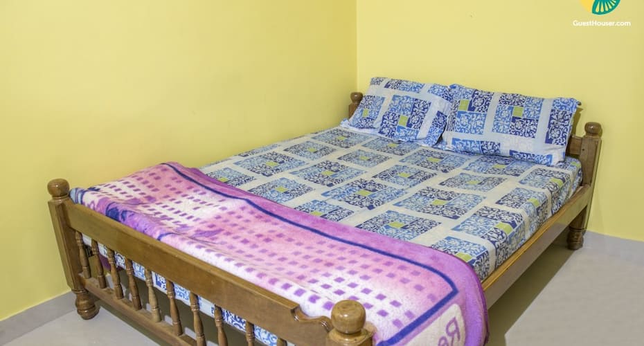 Capacious 6-BR homestay for a backpacking holiday, Madikeri 2