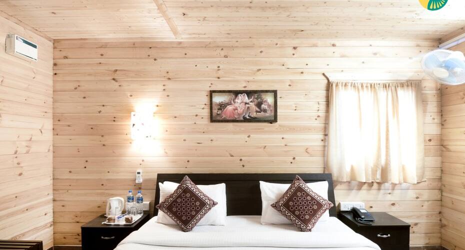 Beach-facing room for three, ideal for a lavish holiday, Goa 2