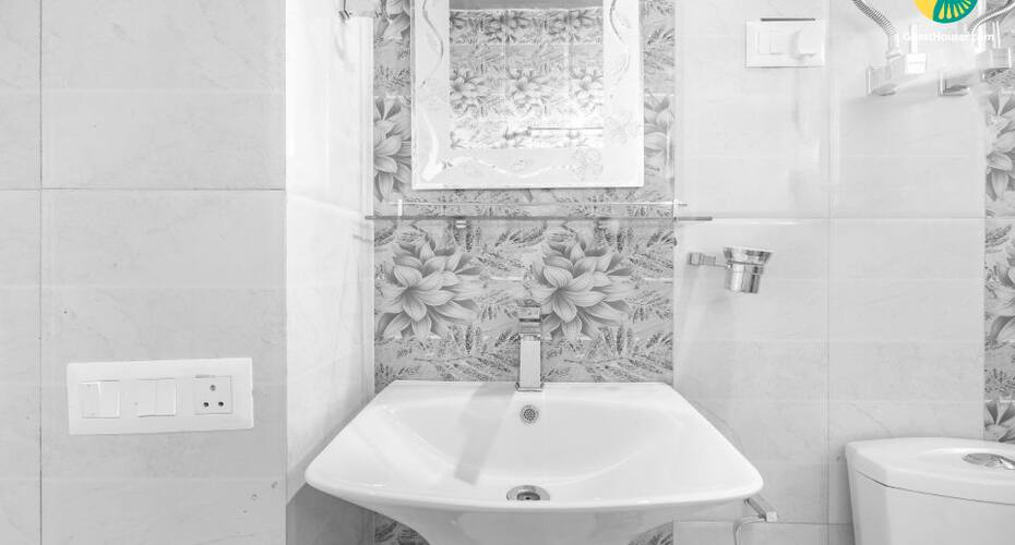 Peaceful property to Stay, Manali 3