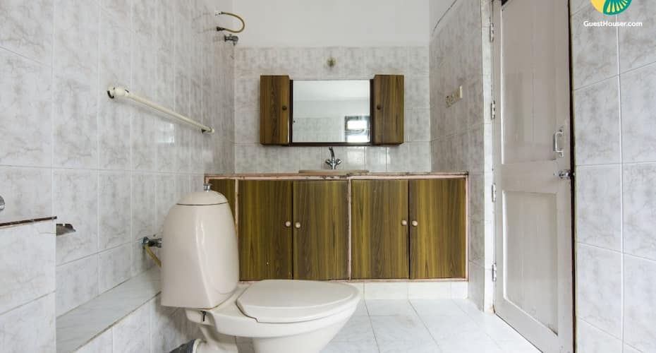 Quintessential stay with pool for a couple, in tranquil environs, Goa 4