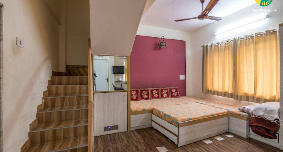 Beautiful 3 Bedroom Bungalow in Khandala, Lonavala 1