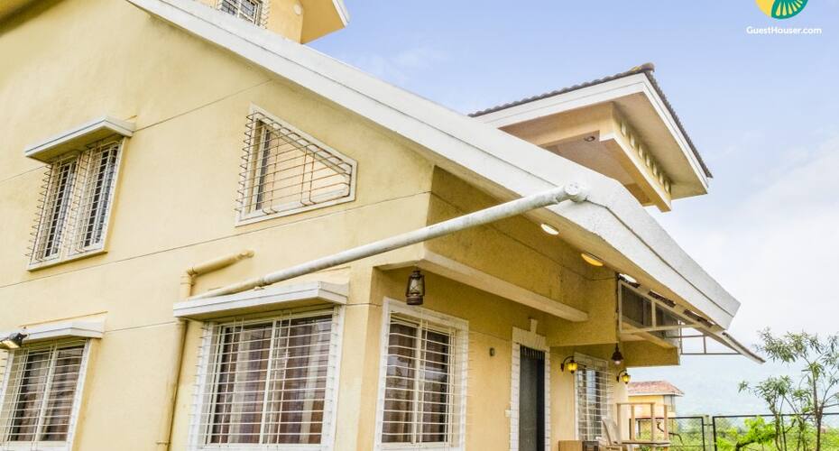 Charming 3-BR bungalow for a group getaway, Lonavala 3
