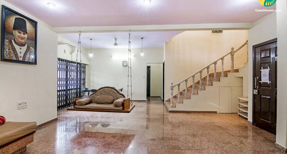 4-bedroom well-furnished abode for a large group, Lonavala 3